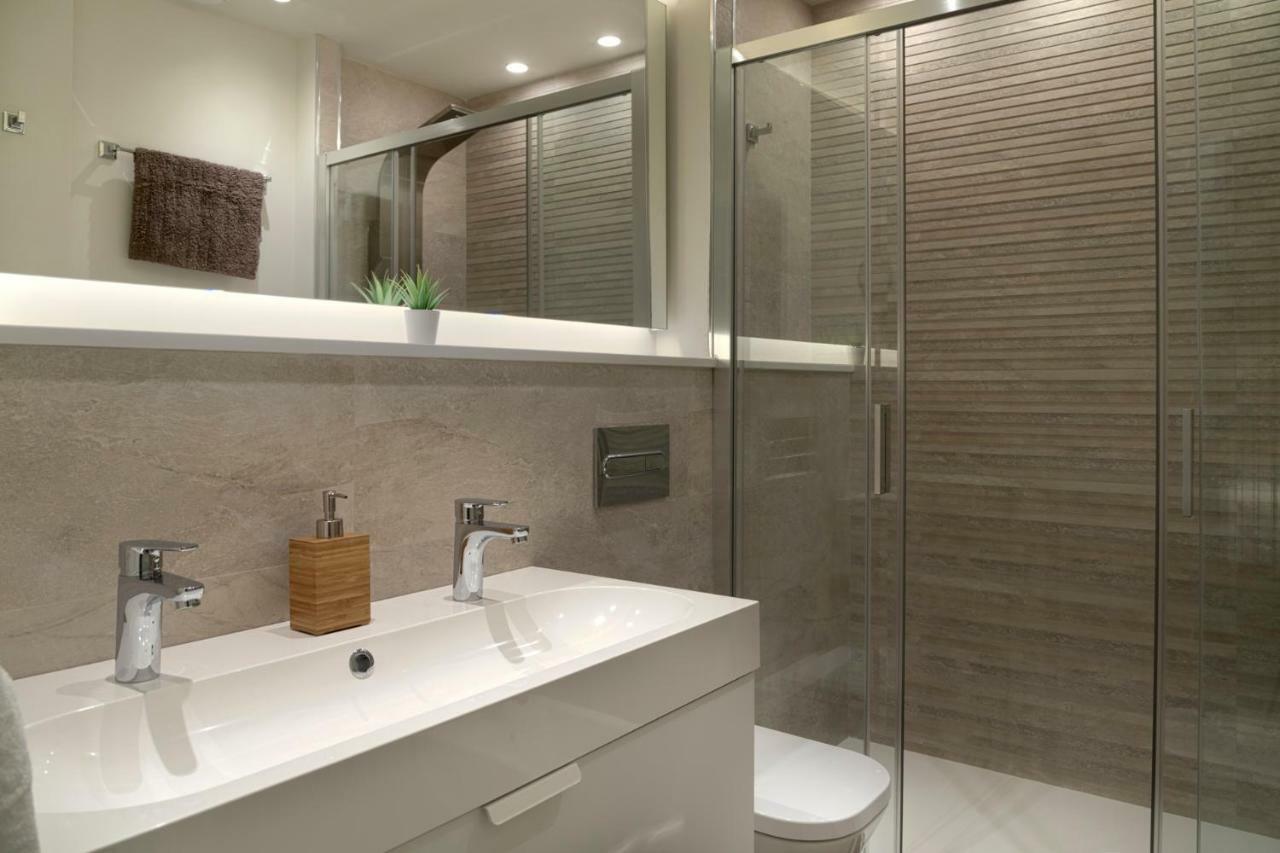 Apartmán Suncity Teatro Premier Màlaga Exteriér fotografie